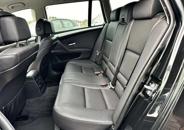 BMW Seria 5 cena 26900 przebieg: 229000, rok produkcji 2007 z Wyrzysk małe 742